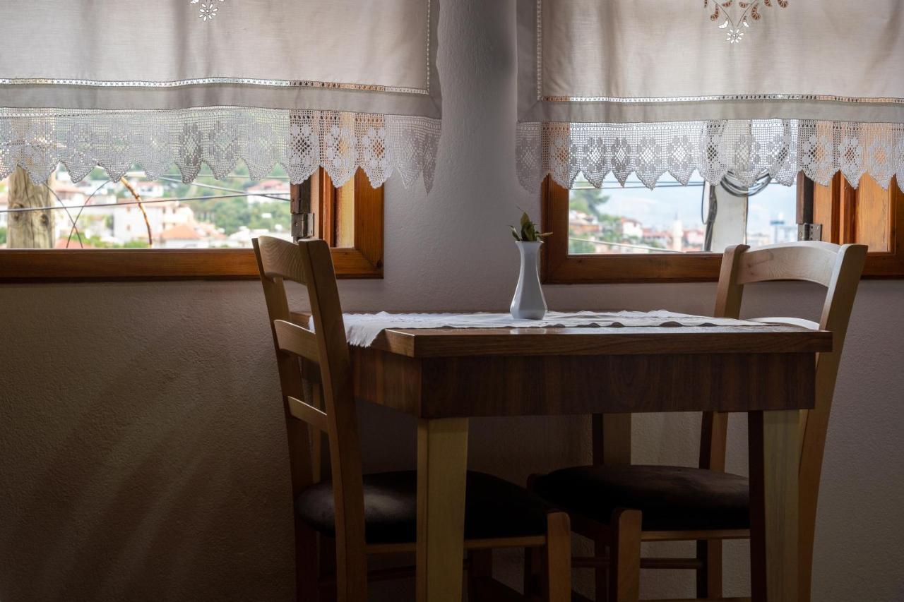 Hotel Borklad Berat Exteriör bild