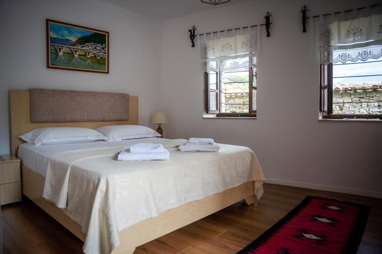 Hotel Borklad Berat Exteriör bild