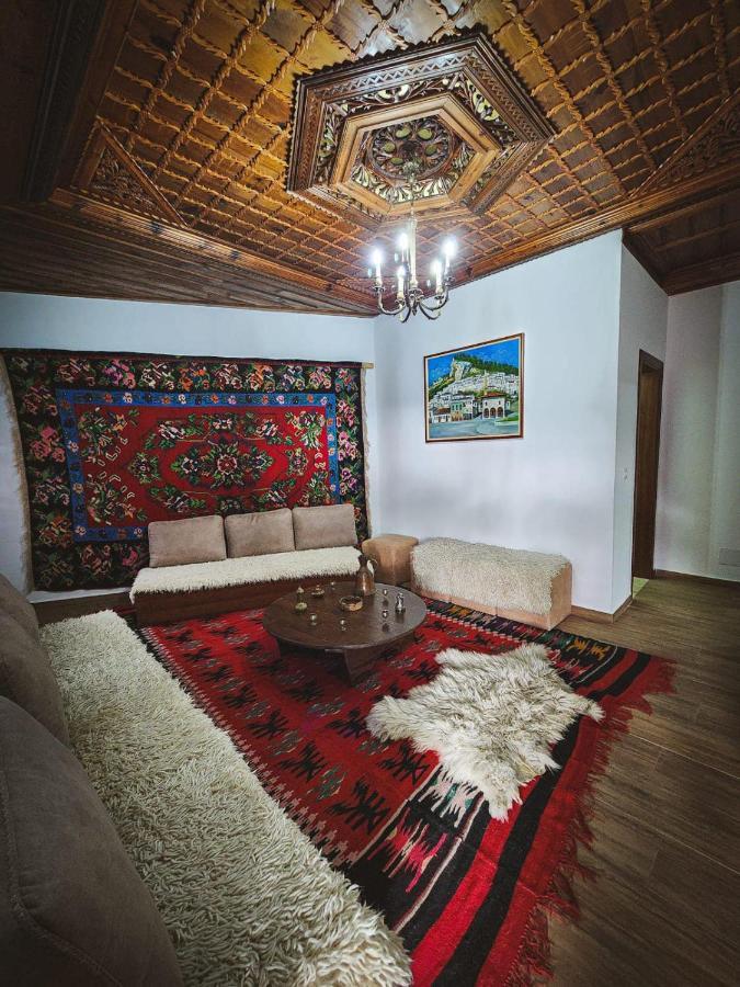 Hotel Borklad Berat Exteriör bild